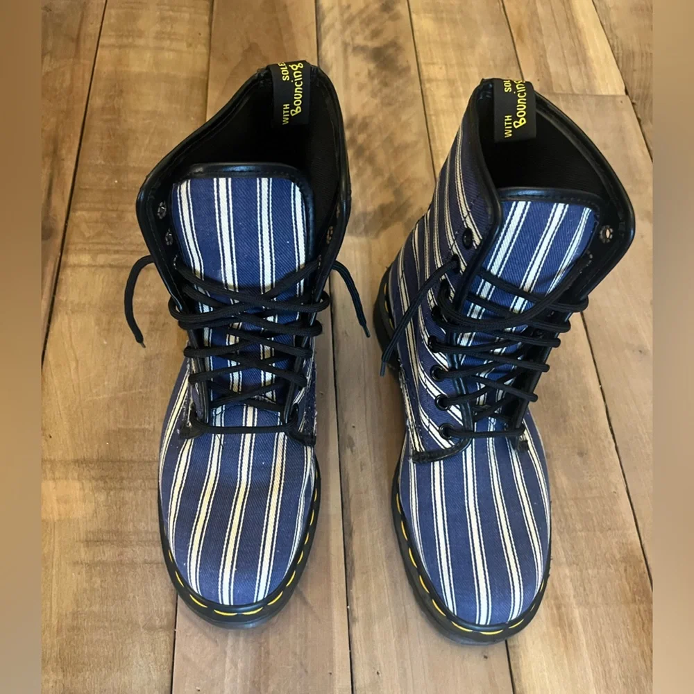 Rare Dr Martens 1460 8 hole blue denim striped boots made in England Vintage.